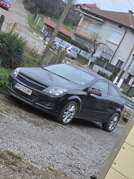 Astra h gtc 1.7 за части