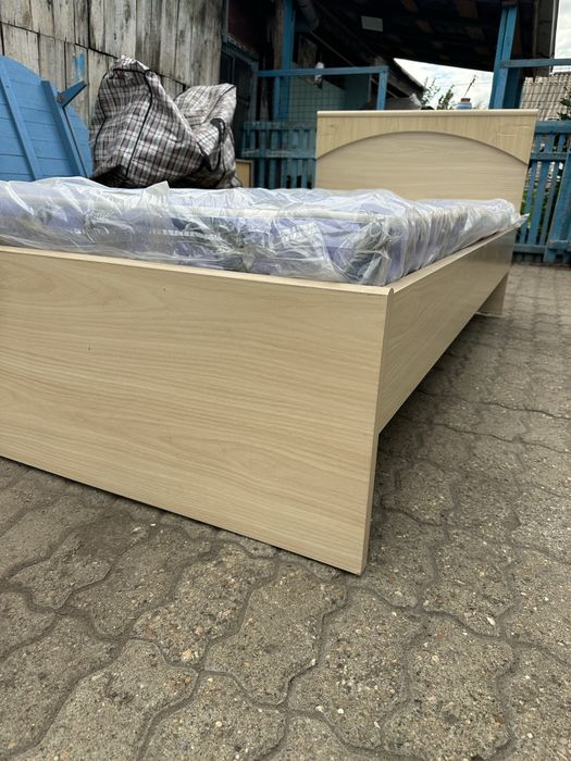 Кровать односпальная