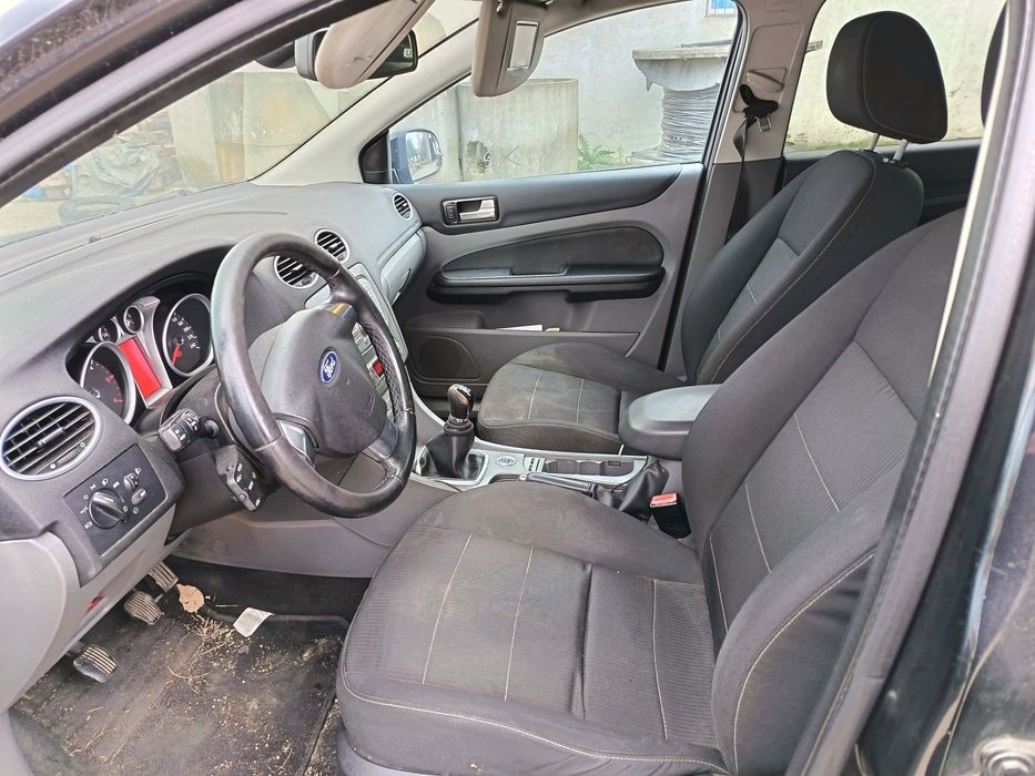 Vand Ford Focus mk2 facelift Titanium 2011