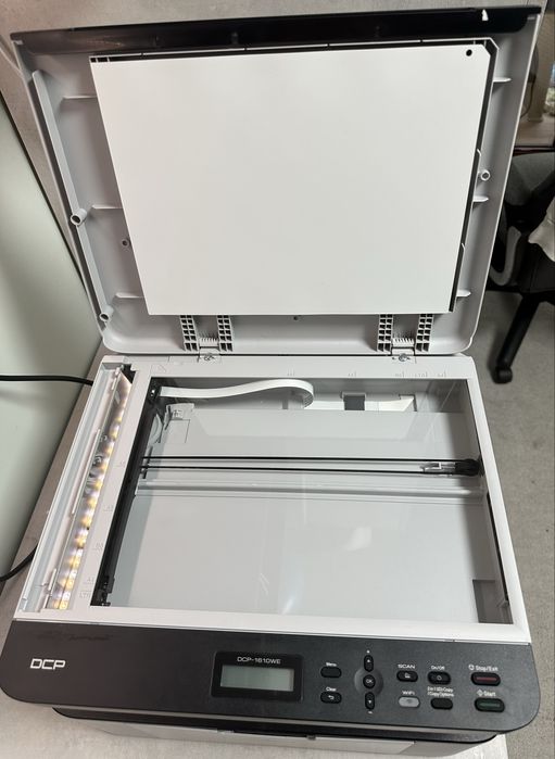 Лазерен принтер Brother