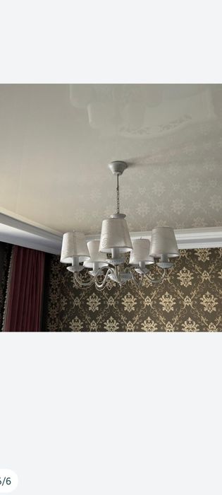Продам люстры 6 штук