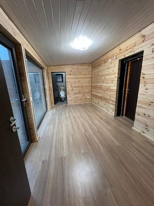 Vând cabane de lemn