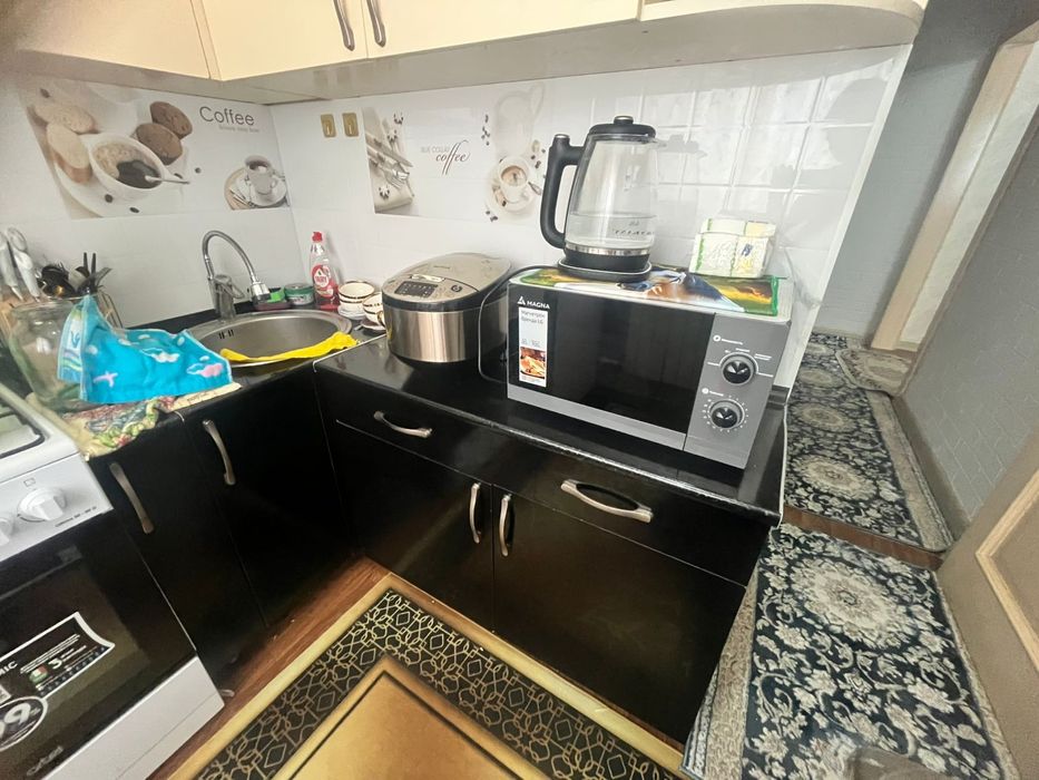 Кухный мебель ..