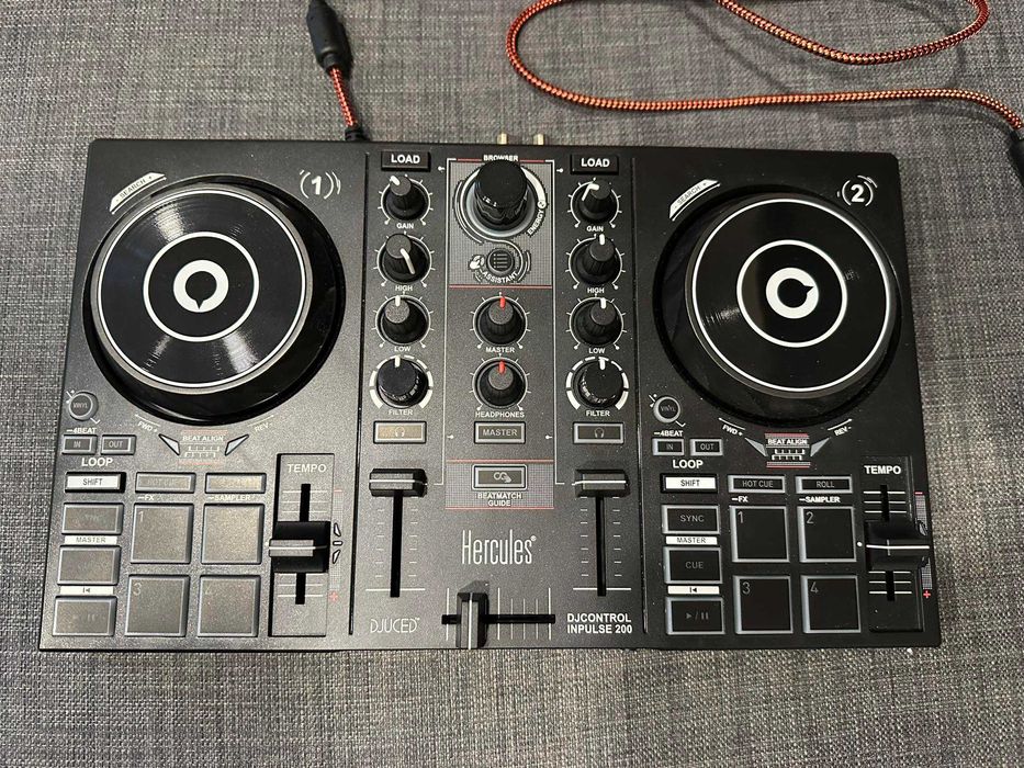Hercules DJ DJControl Inpulse 200 DJ контролер