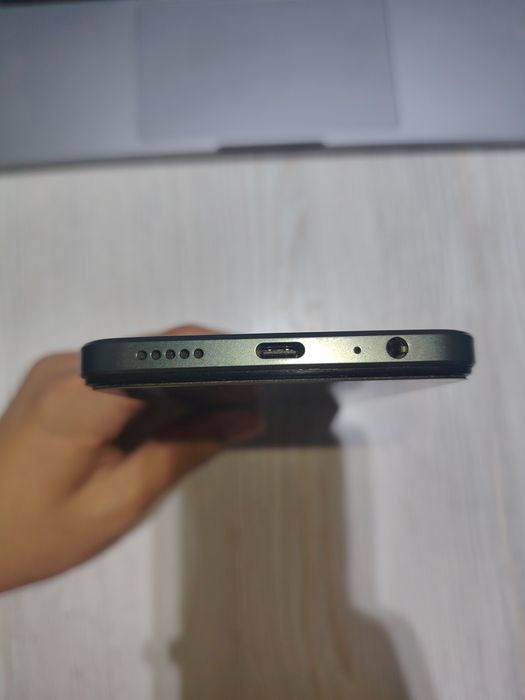 Vivo y17s 128 /4+4