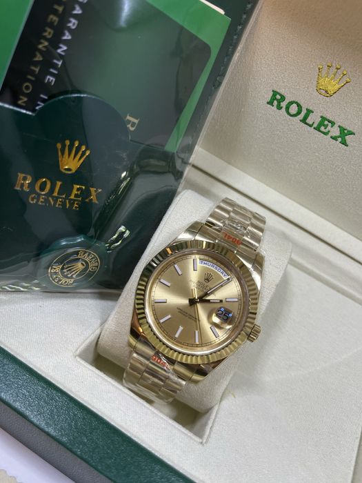 Rolex Dau-Date Gold