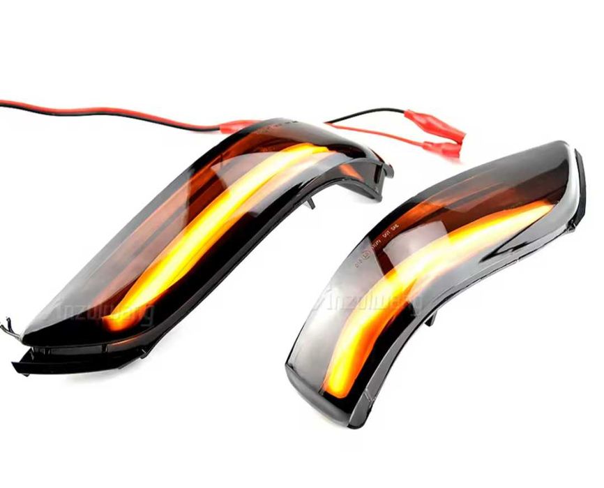 Динамични бягащи мигачи за огледалата за Хонда Акорд Honda Accord