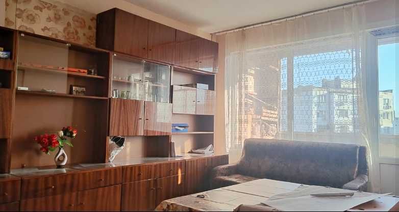 Тристаен южен апартамент в квартал Владиславово-Касабова