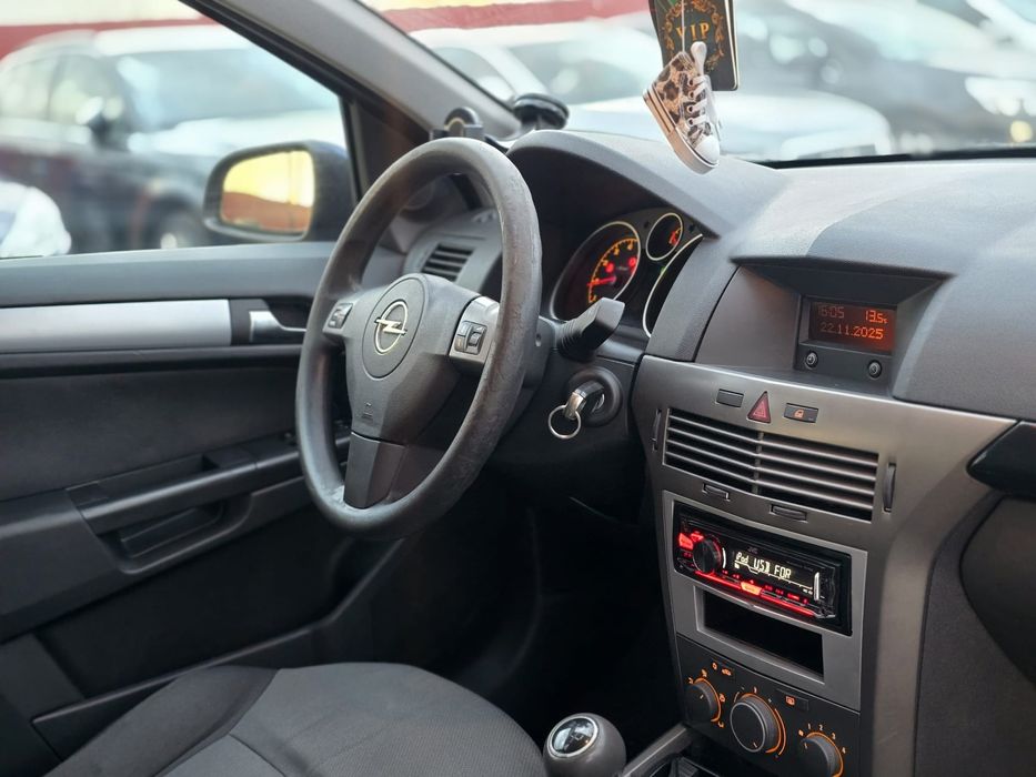 Opel Astra H 2005 1.6-GPL