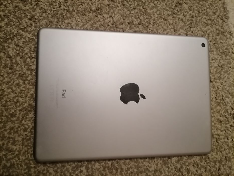 IPAD 6 поколение без минус