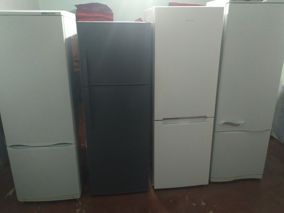 Холодильник сотилади 1800 Минг сум дан бошланади