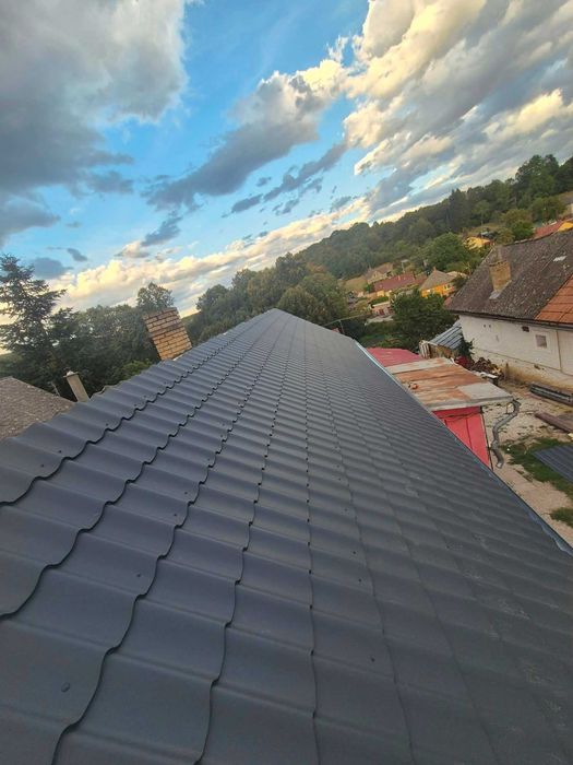 Reparații și Renovări Acoperișuri – Țiglă, Tablă, Jgheaburi