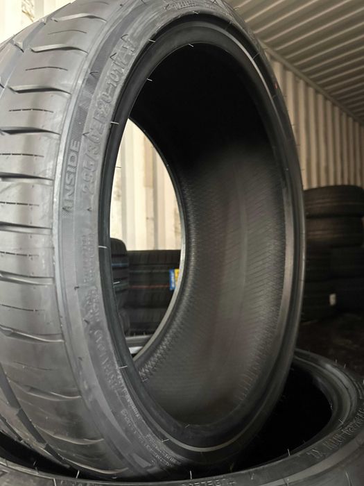Летен Спорт Пакет Bearway 255/35R20 295/30R20  2553520  2953020