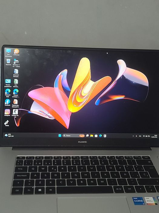 HUAWEI MateBook D15