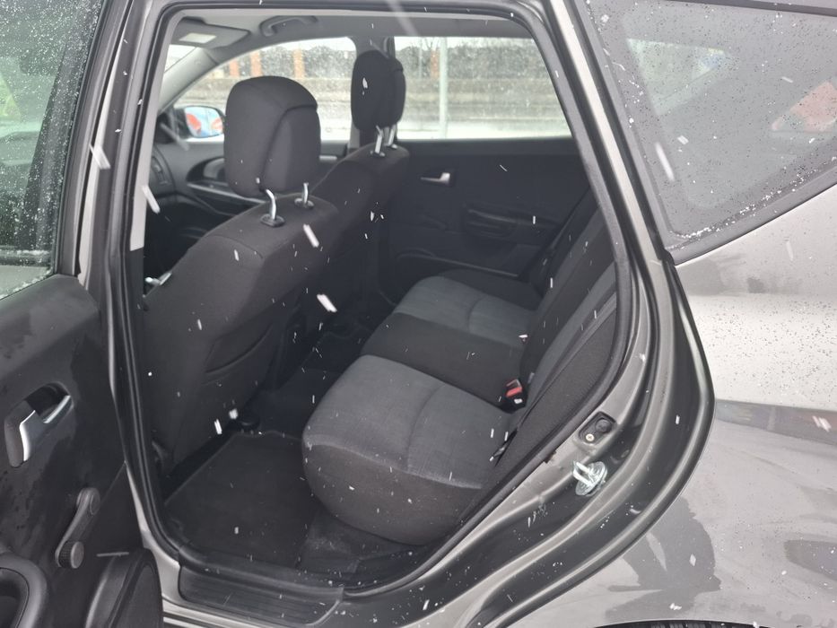 Kia Ceed  1,4 benzină Euro 5