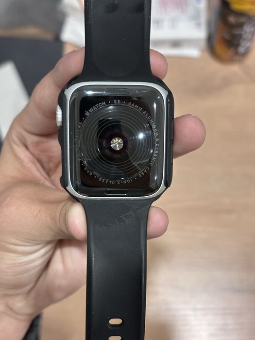Apple Watch SE 44mm