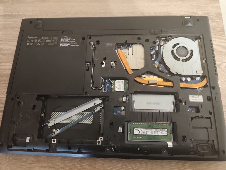 Леново Г50 на части