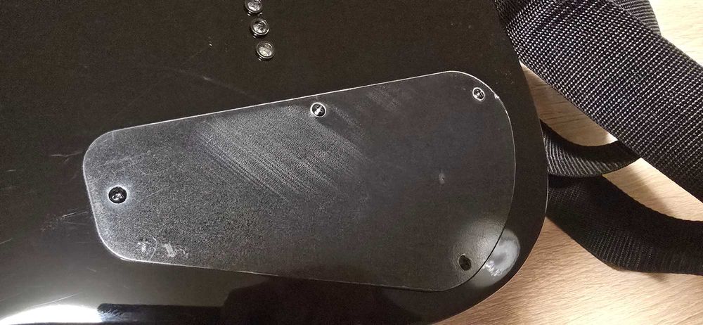 7-струнна китара Jackson JS22Q-7