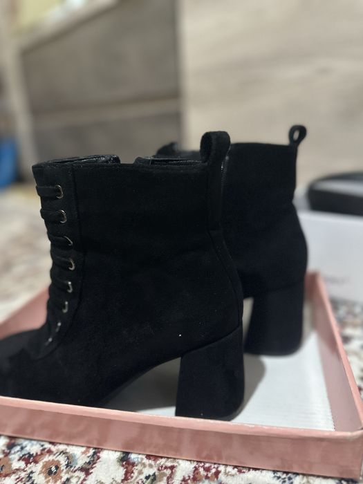 Осеная обувь продам