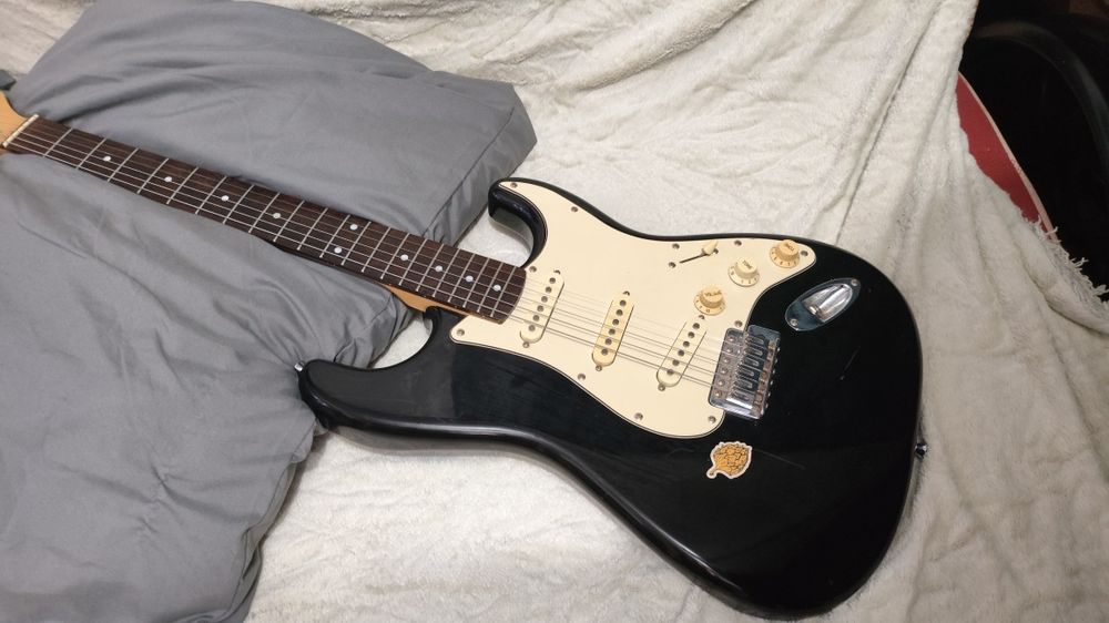 Stag stratocaster(3 сингла )