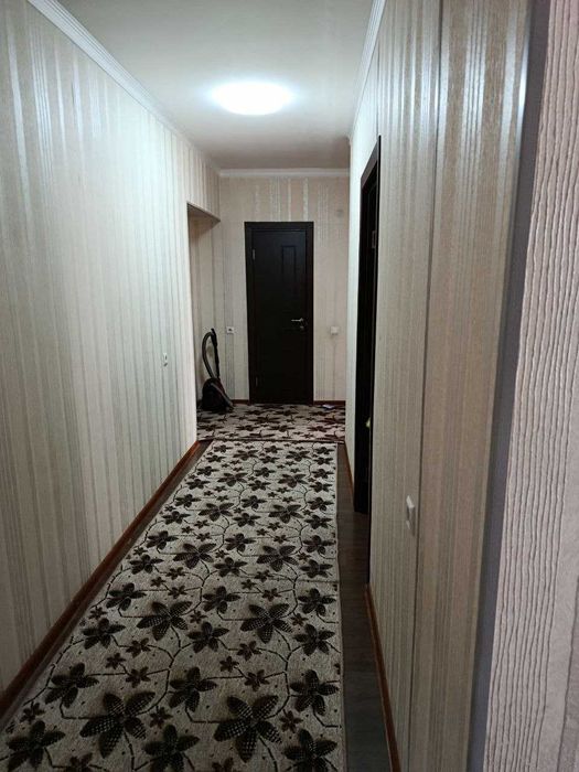 Продаётся 3 х комнатная квартира Янгихаётком район