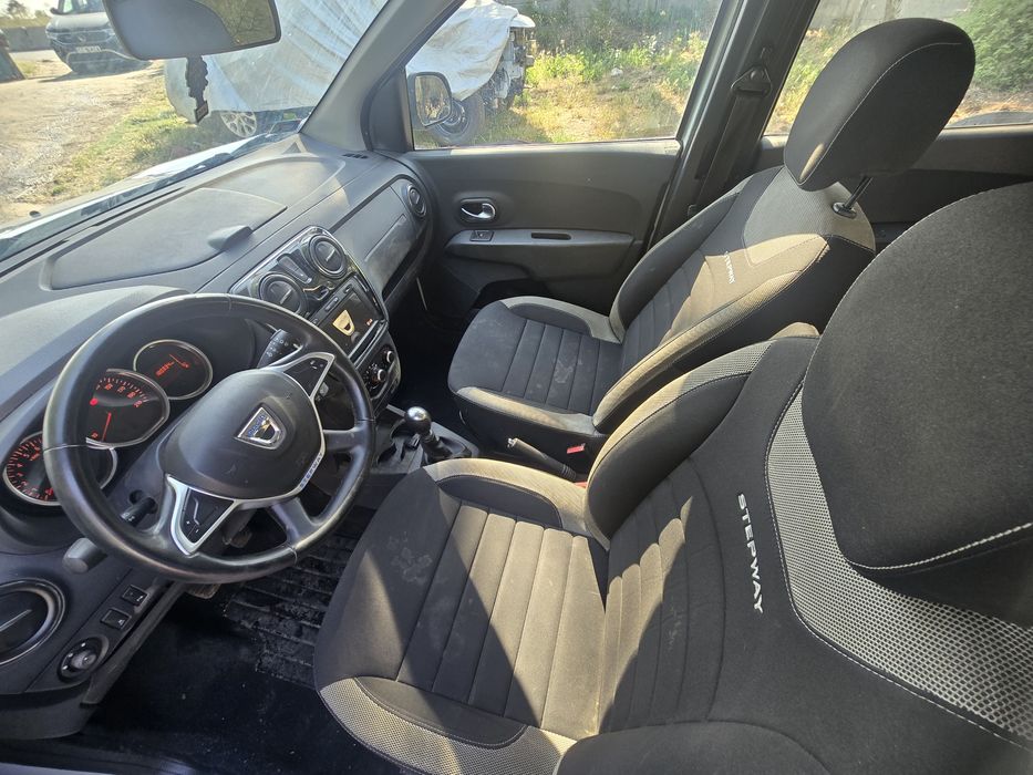 Dacia Lodgy Stepway 1.5 dci an  2022 Avariat