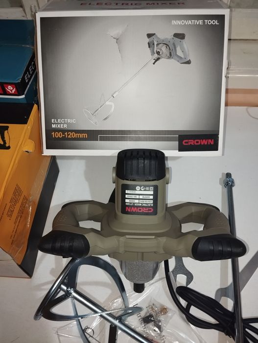 Миксер строительный DeWalt PRO