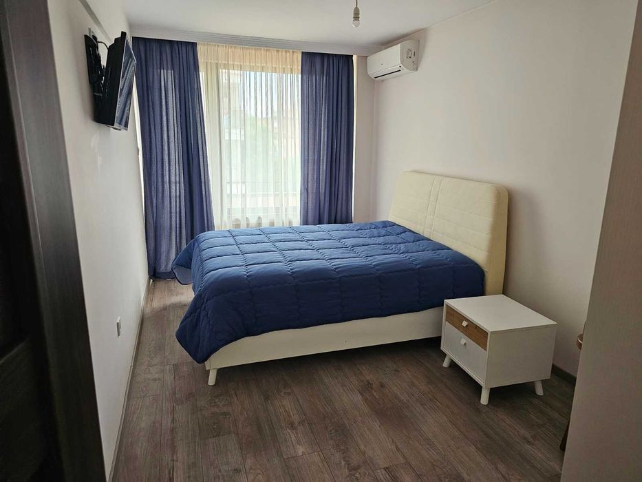 Дава се под наем Двустаен апартамент в София, Лозенец - 65 кв.м за 599 € - Снимка #1