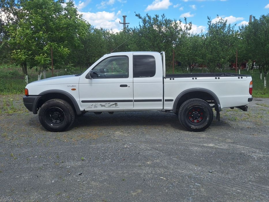 Ford ranger 2.5 diesel 4x4 mic mare clima Ac bena lunga