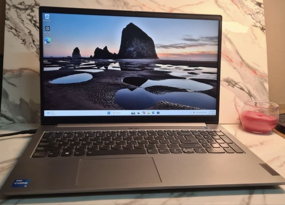 Laptop Lenovo ThinkBook  15 g4 IAP, i5 1135g7, 16gb ram ssd nvme 512gb