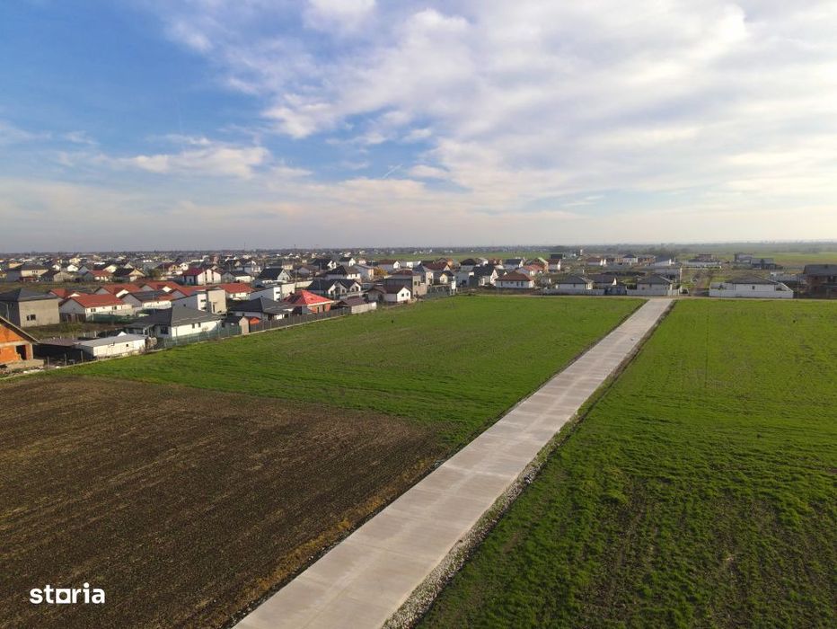 Loturi Intravilan In Rate Berceni | utilitati:curent,drum | #UG15
