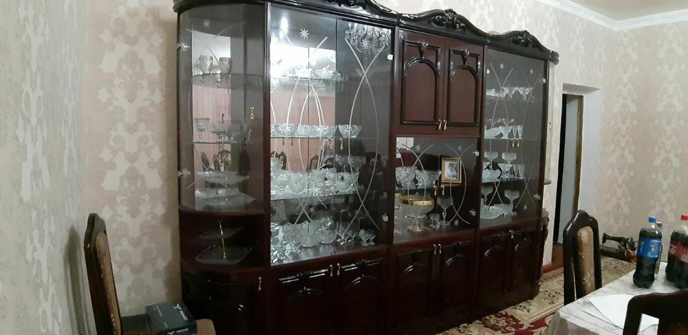 Дубайский стенка сатылады, сборка Ташкентский ,Лавита фирма ,