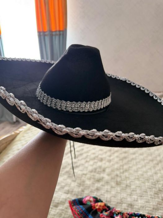 мексиканский одежда для аренду