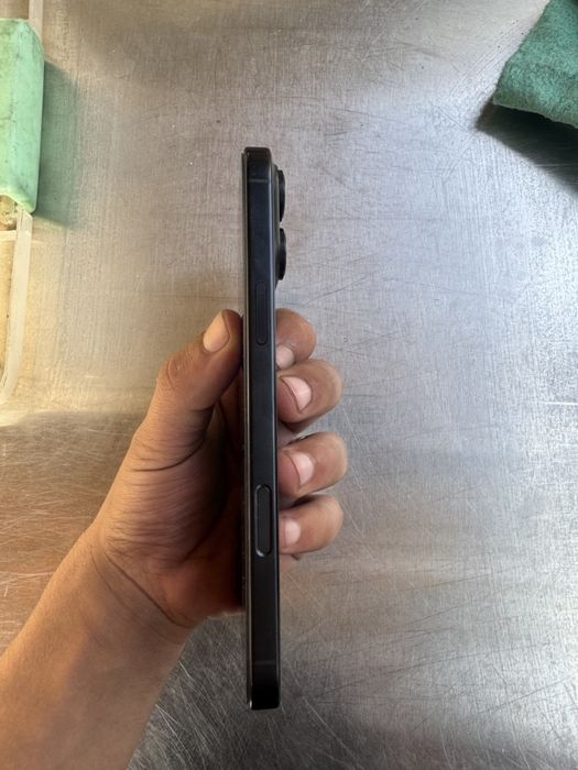 Iphone 16 pro max 256 gb 100% yomks 190 sill