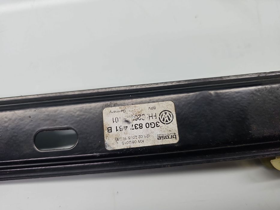Macara electrica geam stanga fata Volkswagen Passat B8 Variant (3G5) [