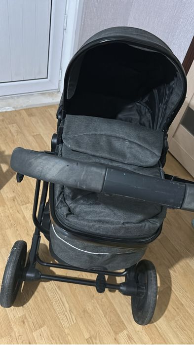 Продам коляску текнум серого цвета