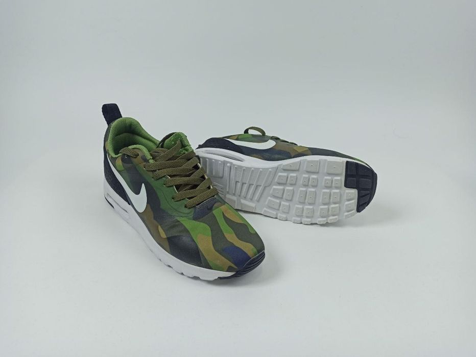 Кроссовки Nike Air Max. 40.5-41 размер. Новое. Сезонность весна-осень