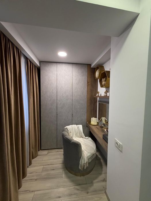 Apartament 3 camere bloc nou loc parcare inclus