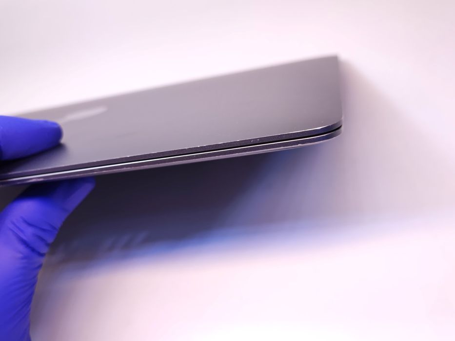 MacBook Air 13 2020 A2337 Apple M1 SSD256/8GB RAM | #D90604