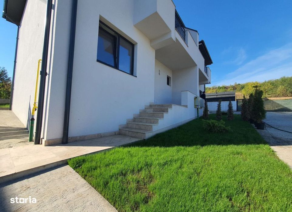 Promotie:duplex 4 camere Bucium-Visani,strada principalaCod:155795