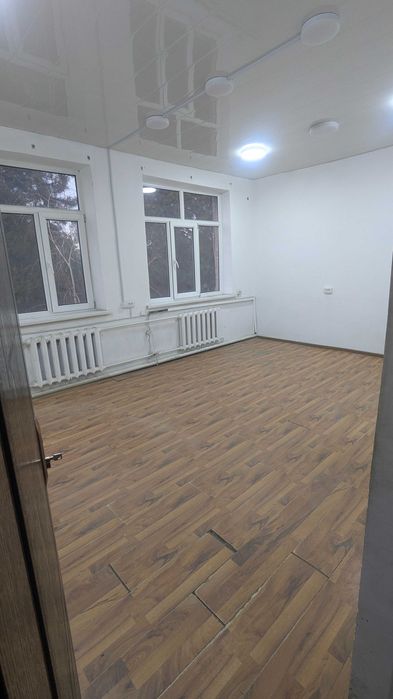 Сдаётся офис 15м2 + Юр.Адрес.  Куйлюк-1, Без комиссии.