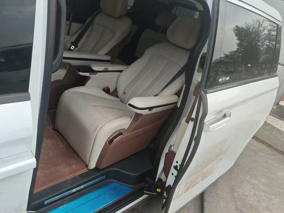 BYD Xia 2025 model, 180km DM-I oq kuzov