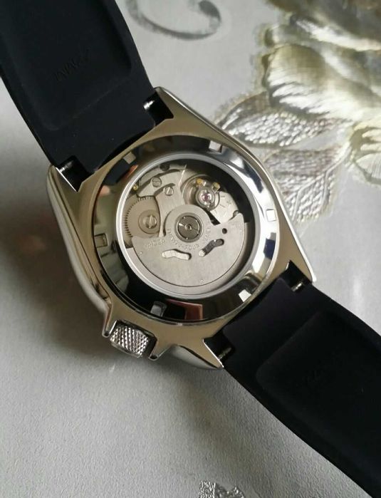 Продам часы SEIKO-automatic