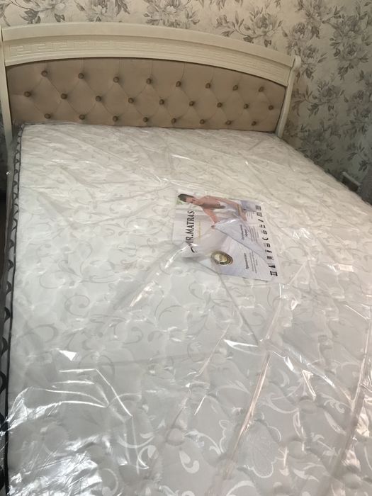 Продам кровать