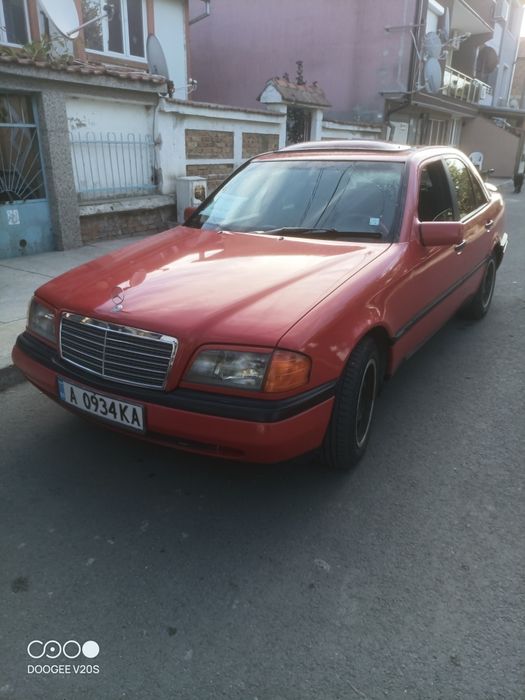 Мерцедес Бенц W202