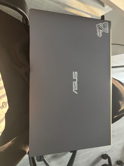 Ноутбук Asus VivoBook