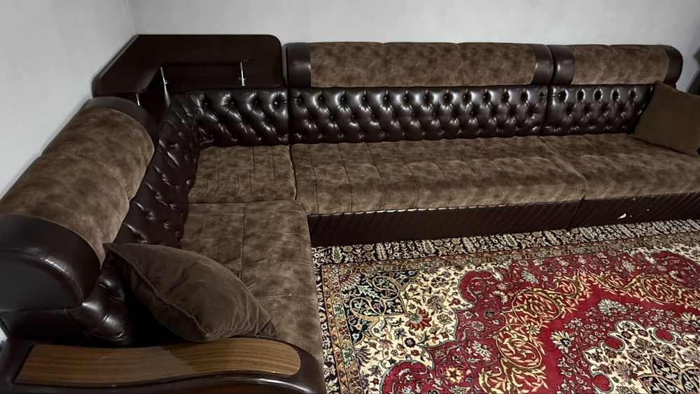 Продам угловой диван