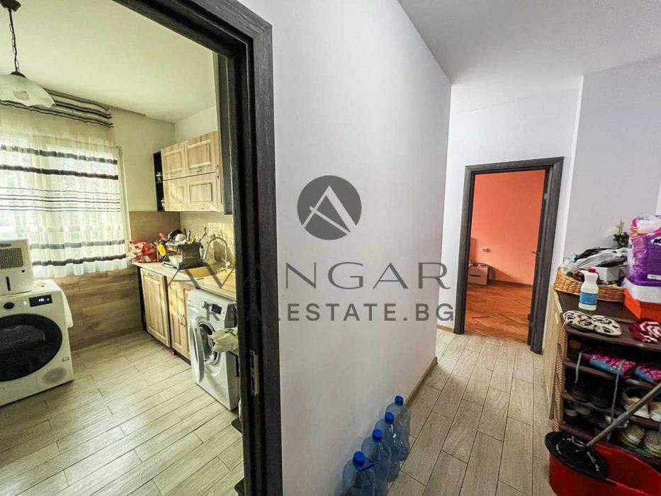 Продава се Тристаен апартамент в Пловдив, Кючук Париж - 84 кв.м за 1147 €/кв.м - Снимка #7