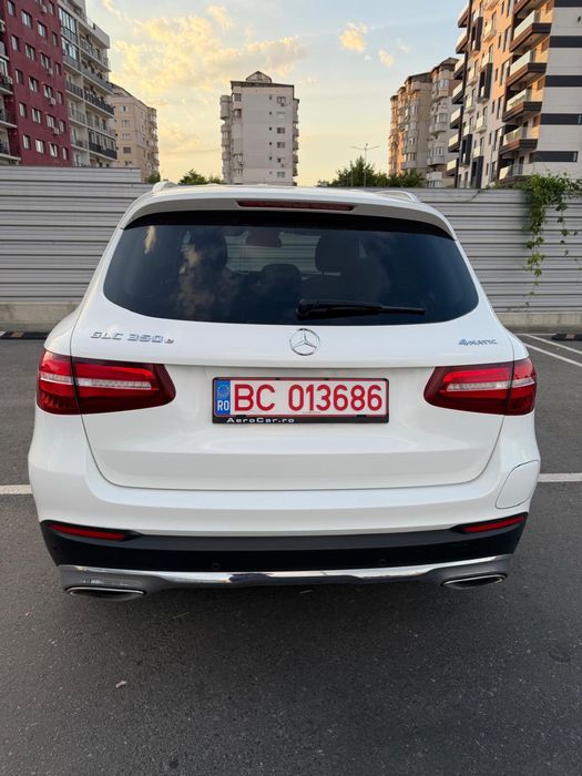 Mercedes-Benz GLC 350e Plug-in Hybrid 7G-TRONIC PLUS 4MATIC