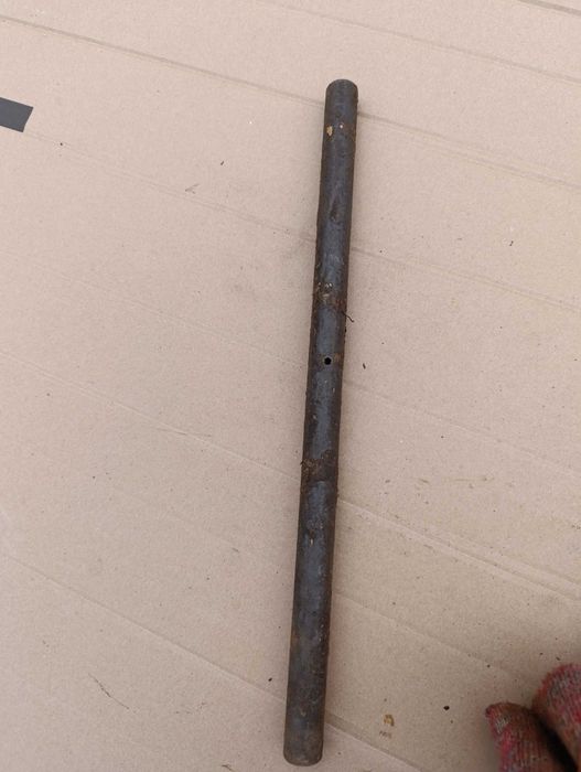 Пальцы на молотки дробилки КДУ 2.